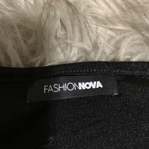 NEW Fashion Nova blouse - Picture 3 of 4